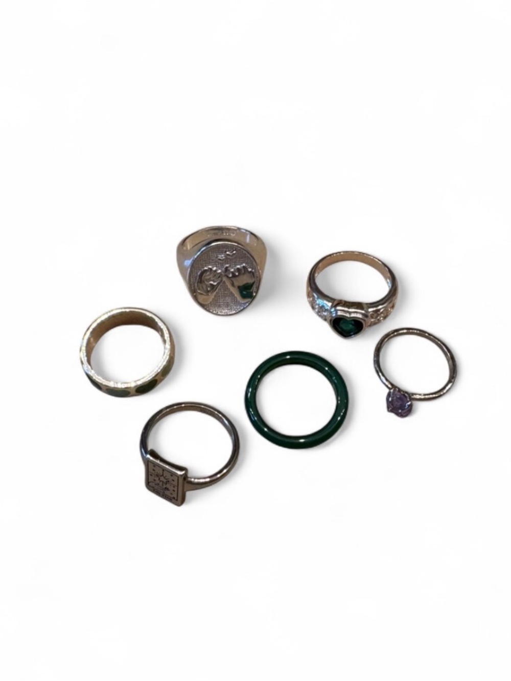Set of 5 Silver Rings with 1 Green Resin Band